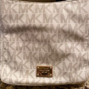 Michael Kors 2 piece matching purse with wallet